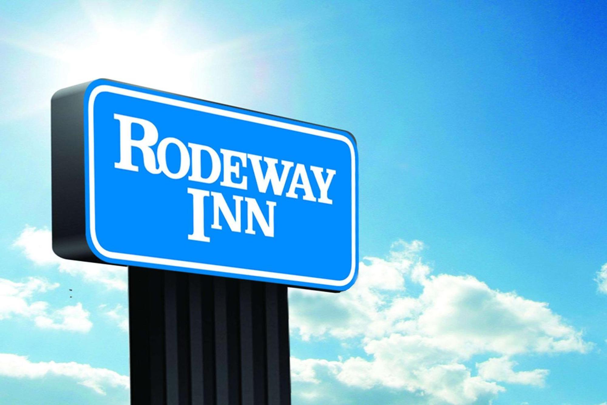 Rodeway & * Raton